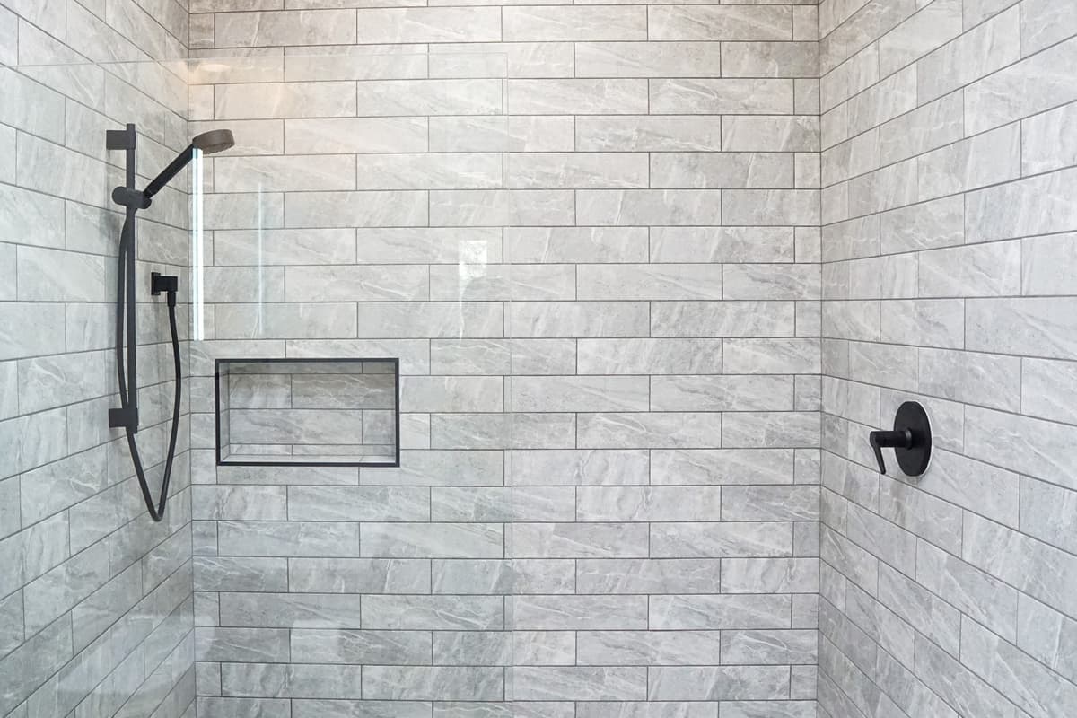 2898 Marineview Dr - Bath 3