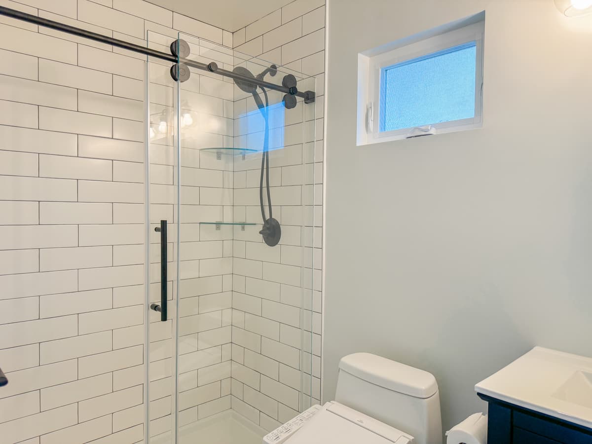 15730 Linda Ave - Bath 3